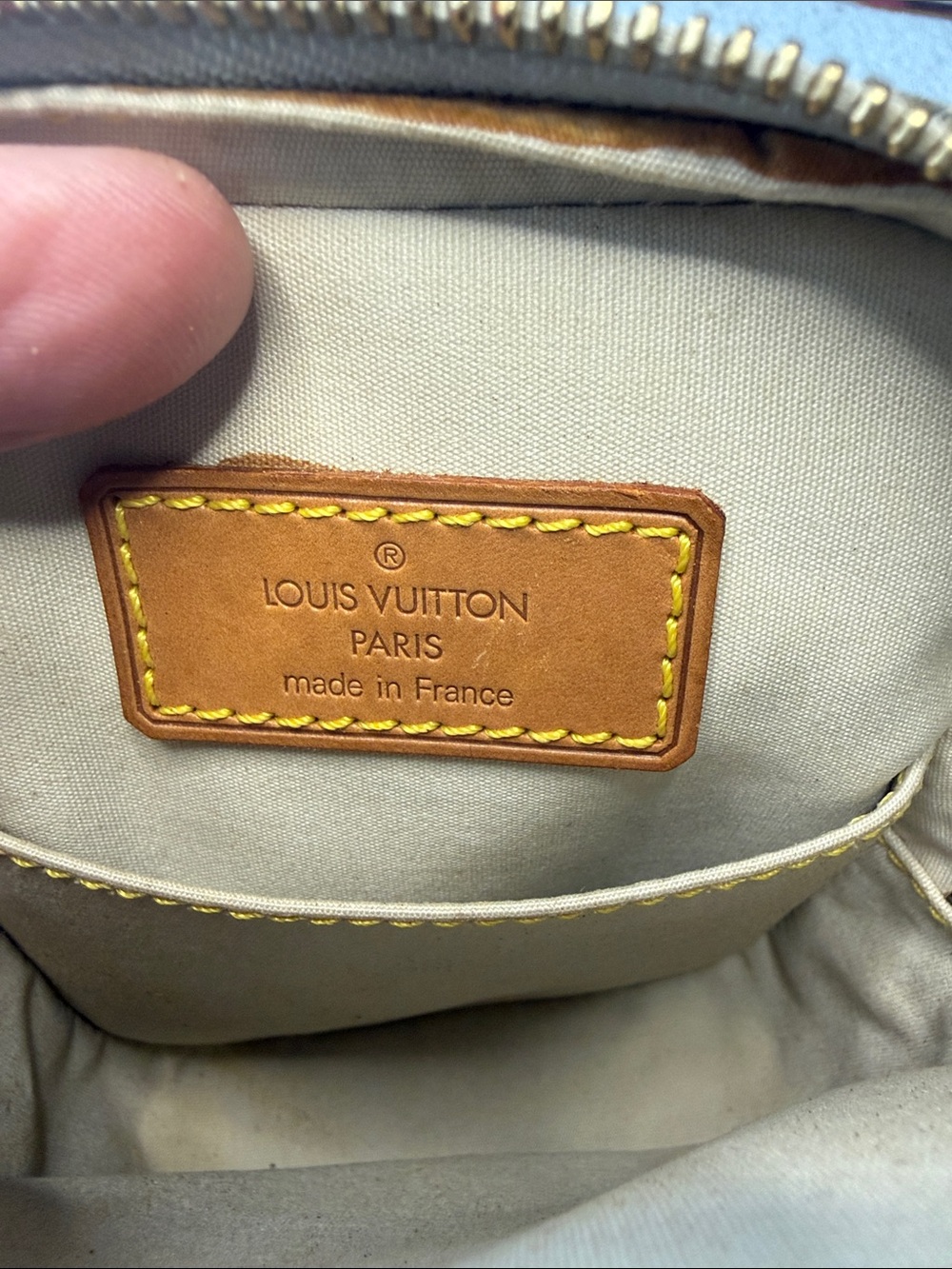 Louis Vuitton Monogram Mini Juliette PM Crossbody/Shoulder Bag - Picture 5 of 10